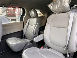 تۆیۆتا سیانا